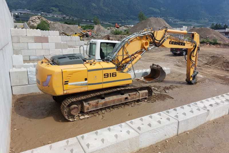 OmecoHub - Immagine LIEBHERR R916LC-LITRONIC